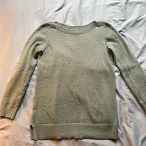 LOFT Women's Sweater in Soft Green